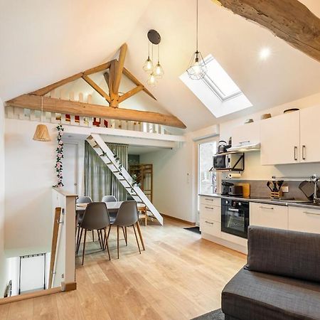 Gite Studio 4 A 6 Personnes Doué-la-Fontaine Extérieur photo