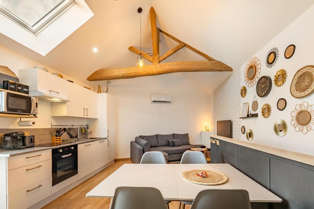 Gite Studio 4 A 6 Personnes Doué-la-Fontaine Extérieur photo